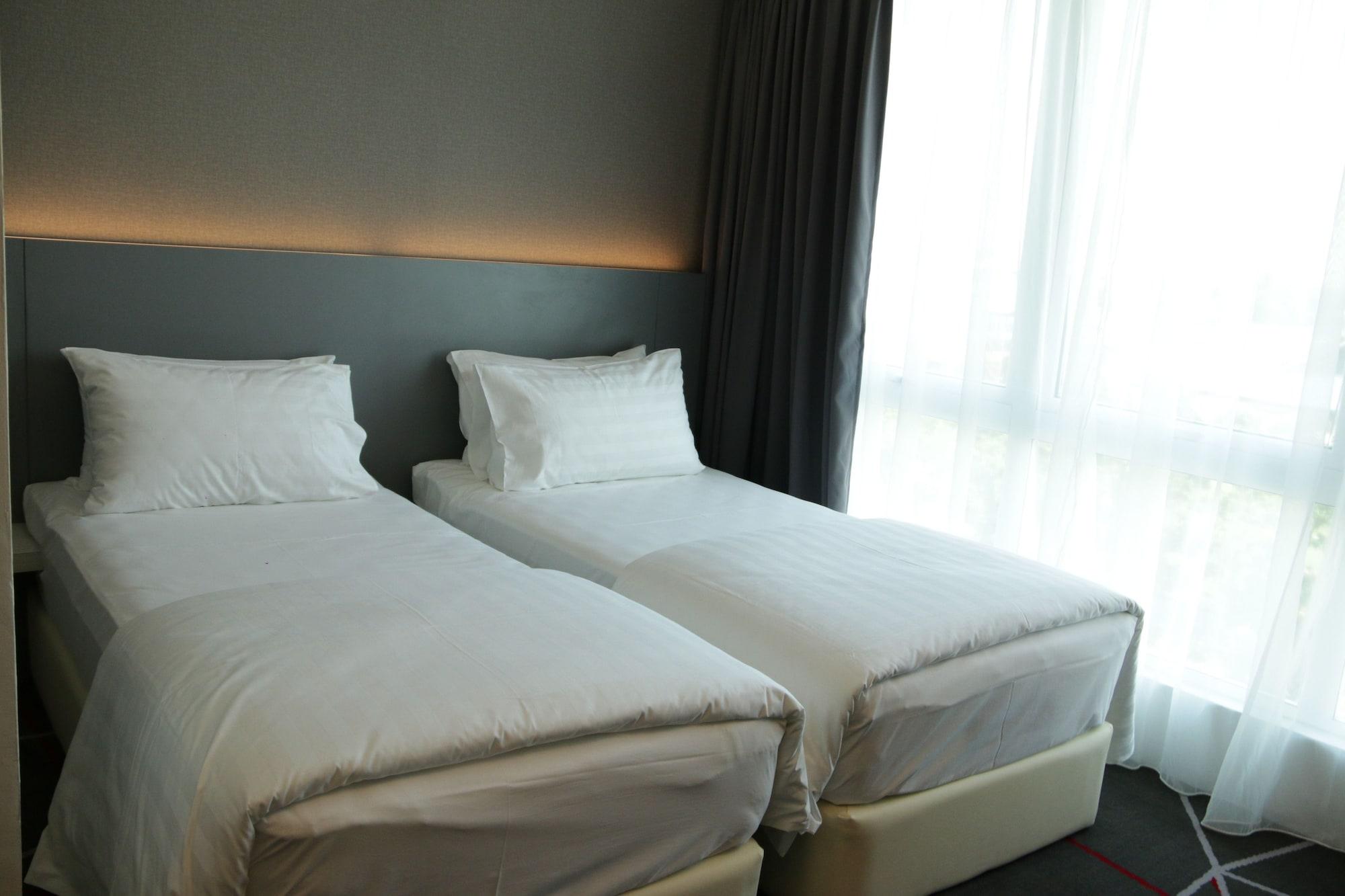 Amerin Hotel Johor Bahru Zewnętrze zdjęcie