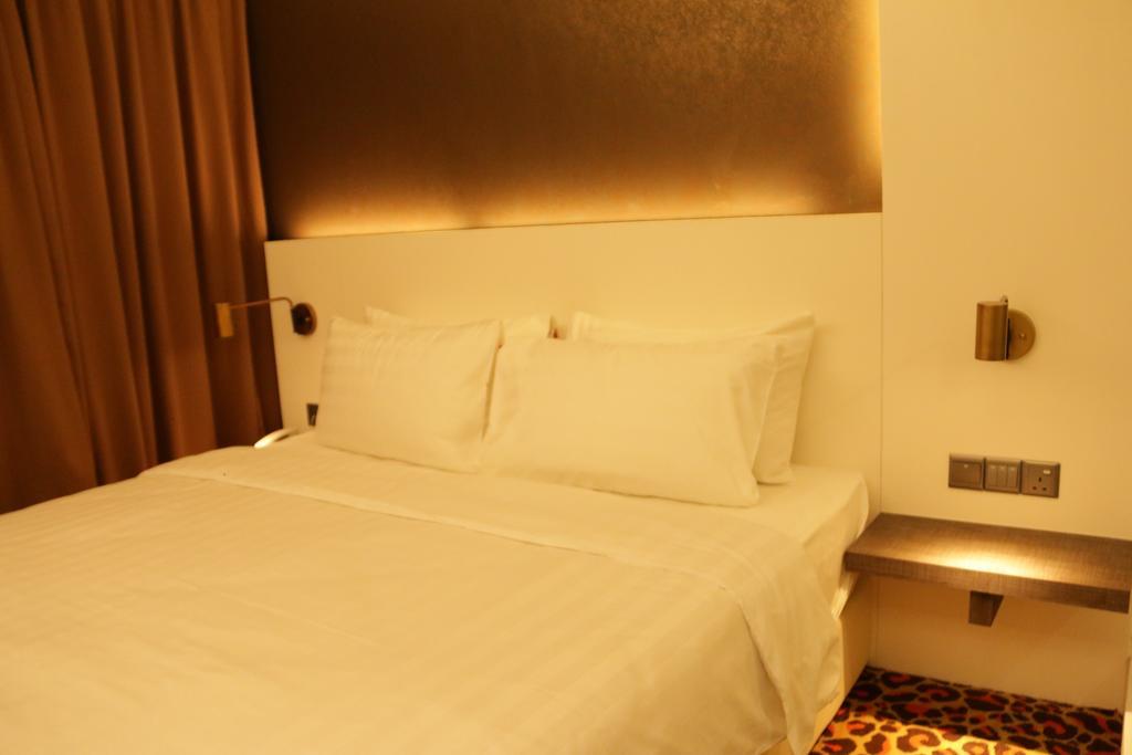 Amerin Hotel Johor Bahru Zewnętrze zdjęcie